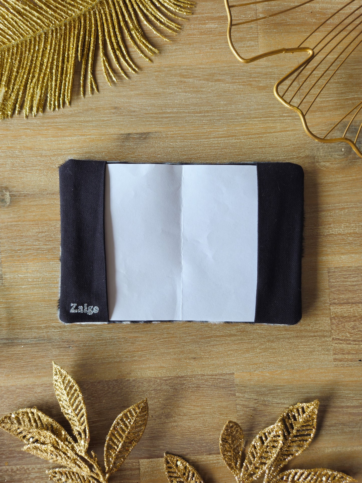 Protège passeport ❄️ Frosted Leo