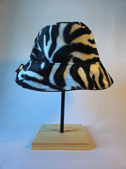 Bob ⚡ Electric Zebra